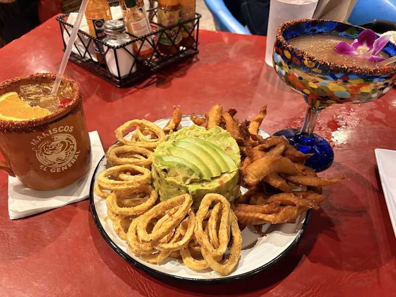 Mariscos El General food